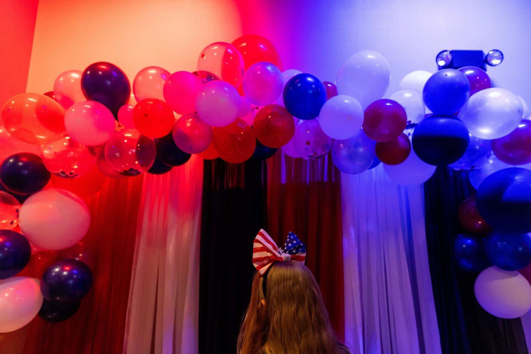 051122-owh-new-govrace-ar14.JPG
